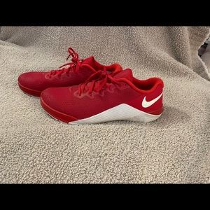 Nike Metcon 5, Red, Size 10